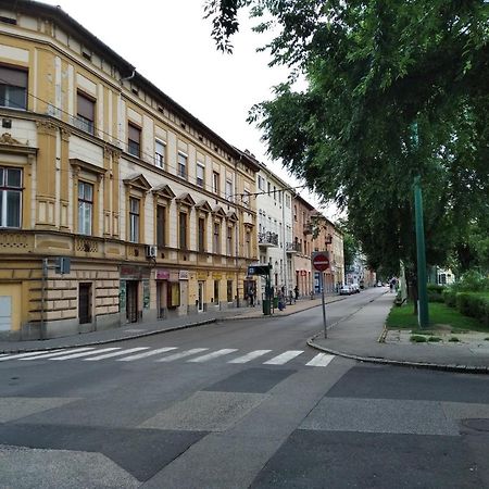 Sarahome2 Szeged Exterior foto